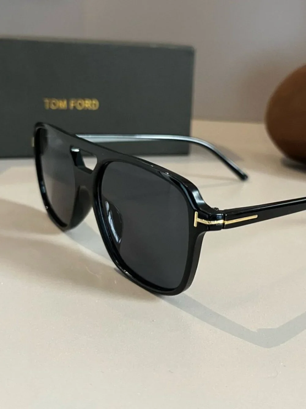 TOM FORD Black-Frame Gold Y Sunglasses